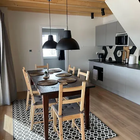 Ferienhaus Przystanek Przylasek Grywald